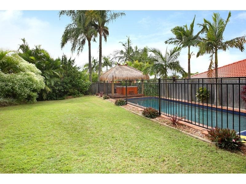 30 Boorala Crescent, Eight Mile Plains QLD 4113