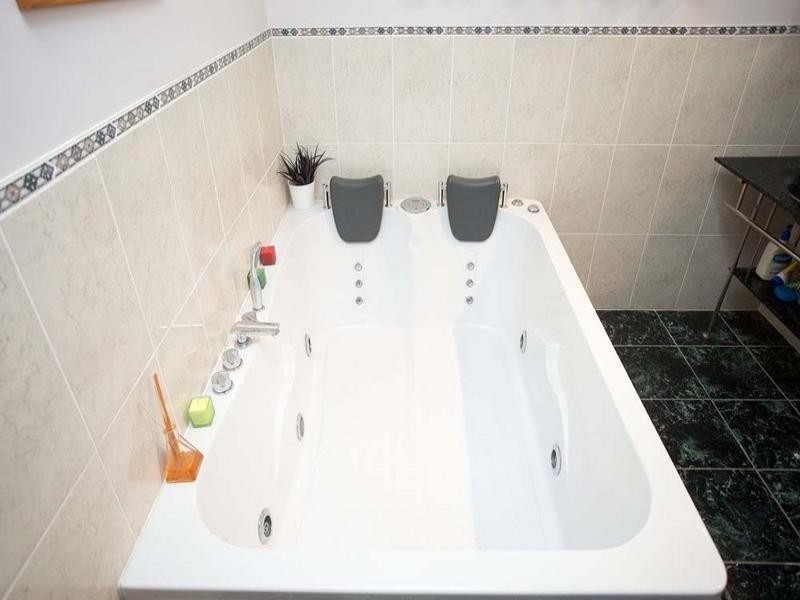 2 Westland Street, Macgregor QLD 4109