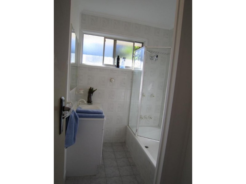 128 Mt Gravatt-Capalaba Road, Upper Mount Gravatt QLD 4122