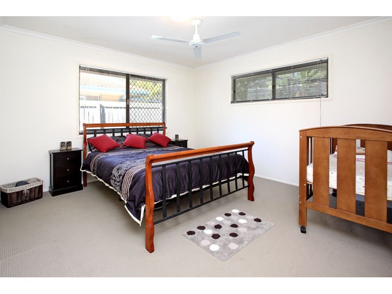 45 Holder Street, Wishart QLD 4122