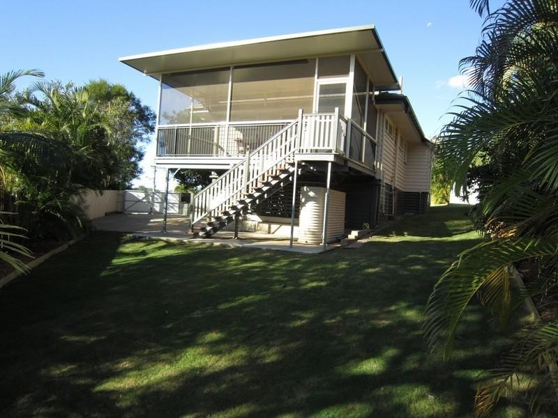 17 Biplex Street, Mansfield QLD 4122