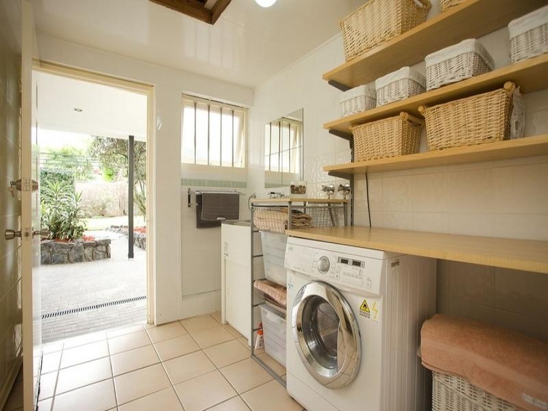 204 Broadwater Road, Mansfield QLD 4122