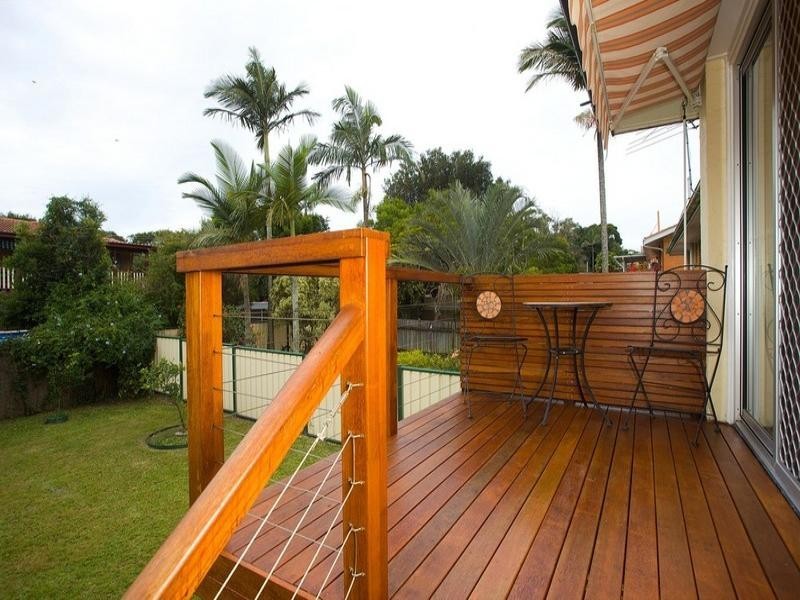 204 Broadwater Road, Mansfield QLD 4122