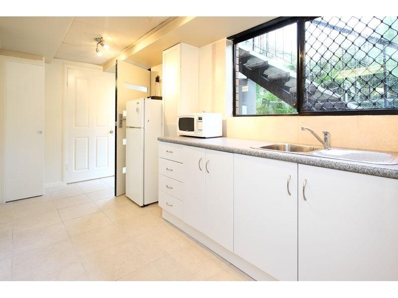 127 Garie Street, Wishart QLD 4122