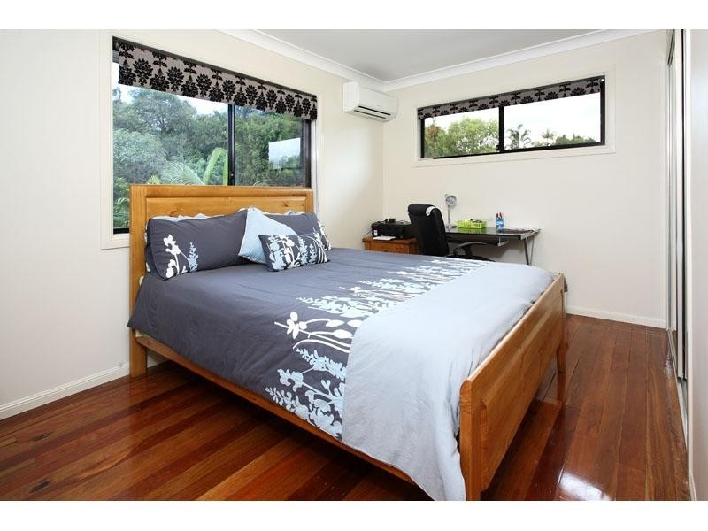 127 Garie Street, Wishart QLD 4122