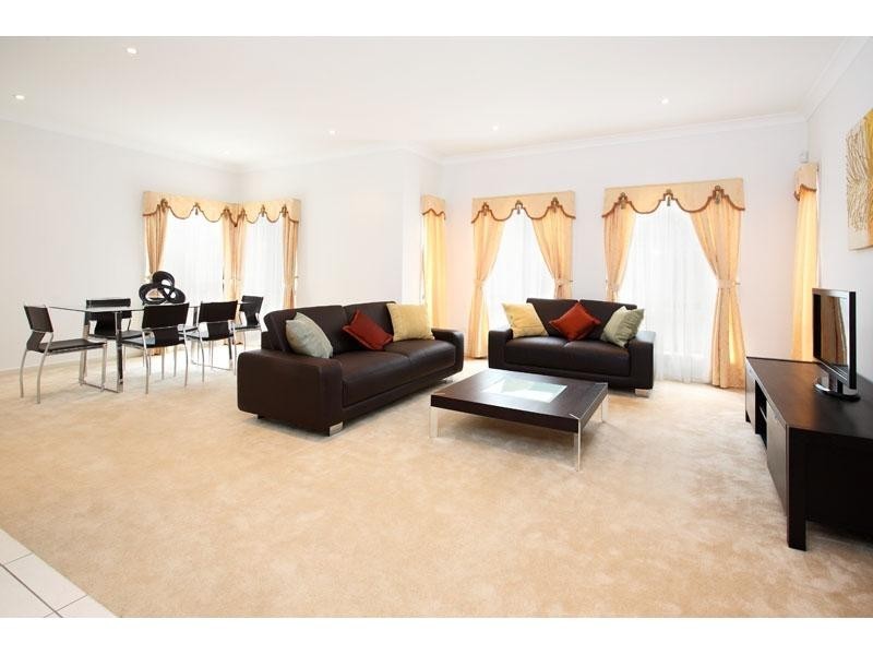 127 Tristania Way, Mount Gravatt East QLD 4122