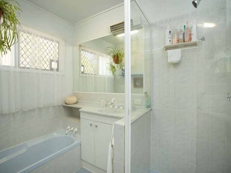 21 Togar Street, Mansfield QLD 4122