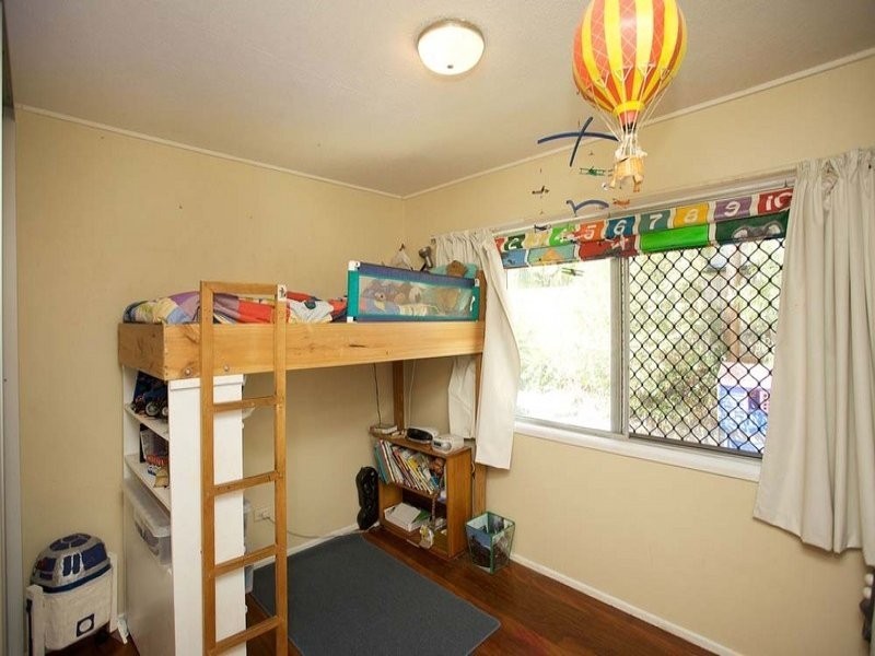 21 Togar Street, Mansfield QLD 4122