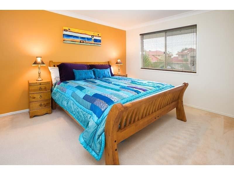 65 Blue Grass Crescent, Eight Mile Plains QLD 4113