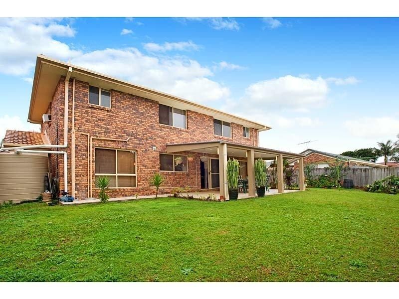65 Blue Grass Crescent, Eight Mile Plains QLD 4113