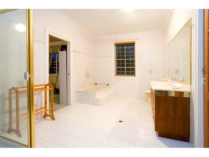 1131 Mt Cotton Road, Burbank QLD 4156