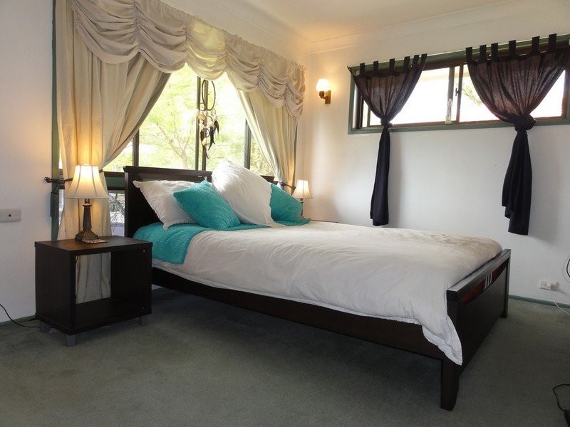 10 Winthrop Street, Wishart QLD 4122