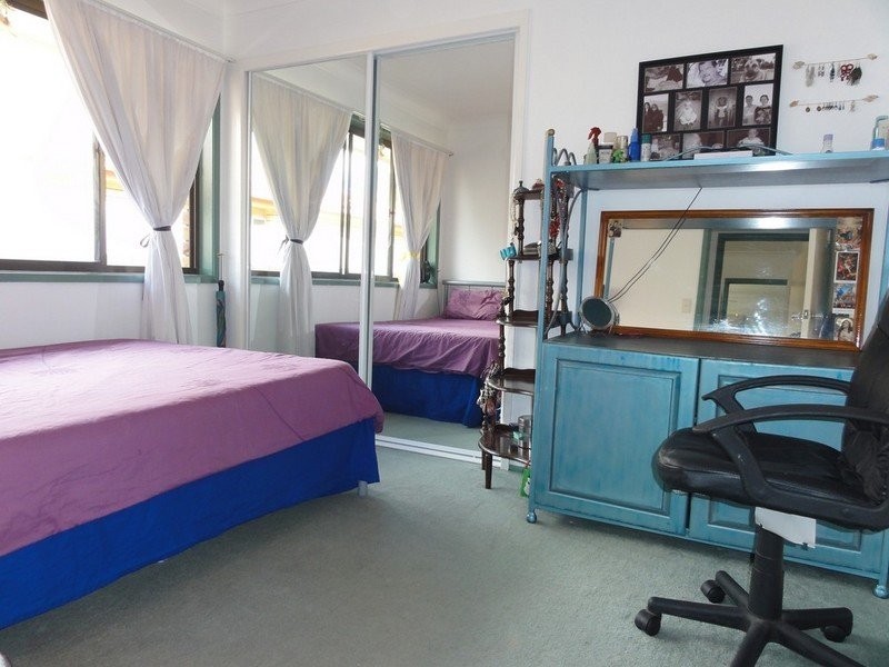 10 Winthrop Street, Wishart QLD 4122