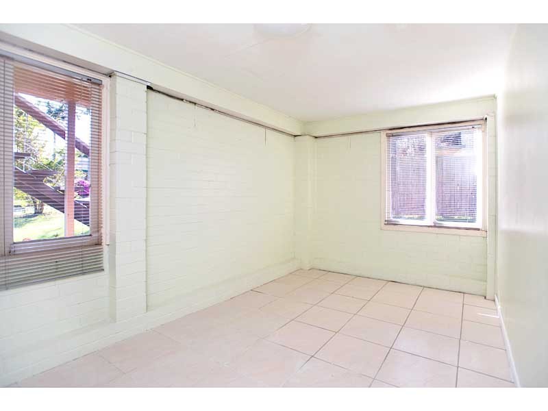 23 Veivers Street, Macgregor QLD 4109