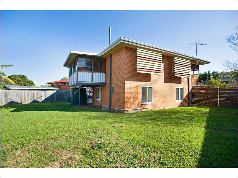 23 Veivers Street, Macgregor QLD 4109