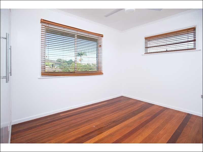 23 Veivers Street, Macgregor QLD 4109