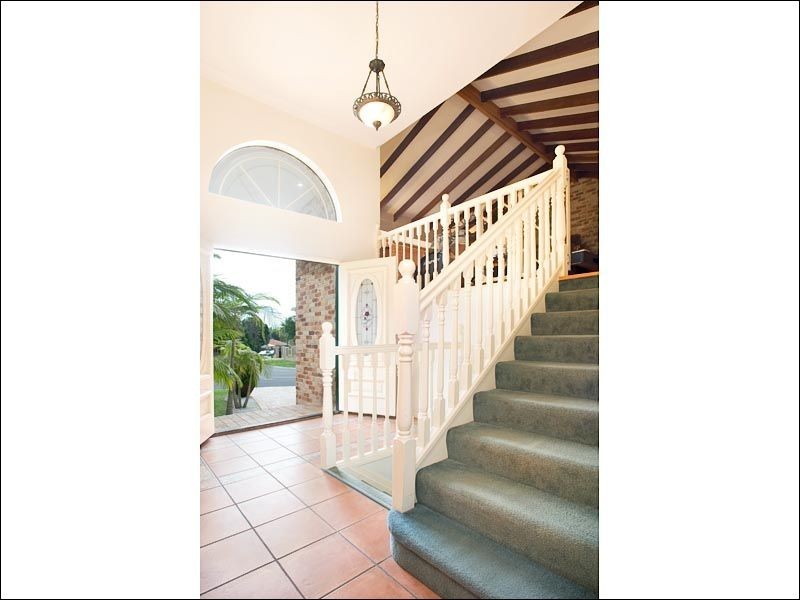 20 Chanel Crescent, Eight Mile Plains QLD 4113