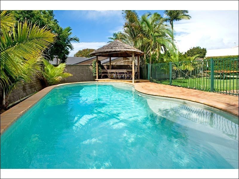 20 Chanel Crescent, Eight Mile Plains QLD 4113