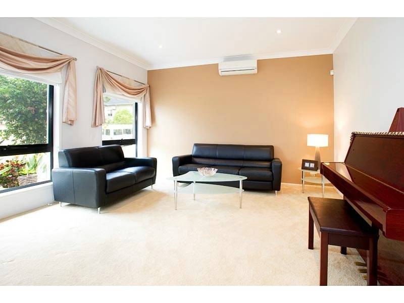 106 Tristania Way, Mount Gravatt East QLD 4122