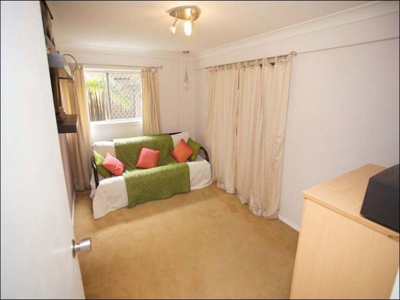 38 Turnmill Street, Macgregor QLD 4109