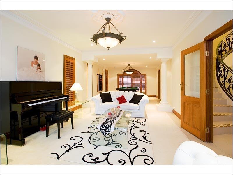 39 Coneyhurst Crescent, Carindale QLD 4152