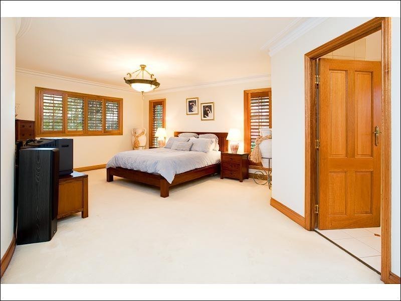 39 Coneyhurst Crescent, Carindale QLD 4152