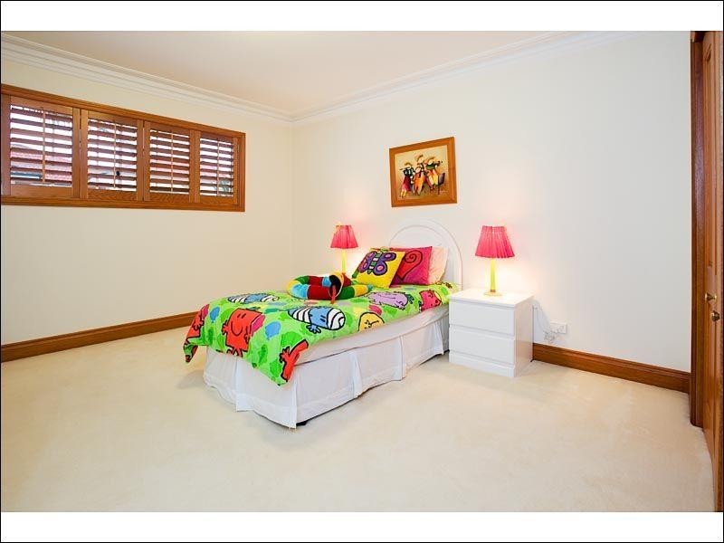 39 Coneyhurst Crescent, Carindale QLD 4152