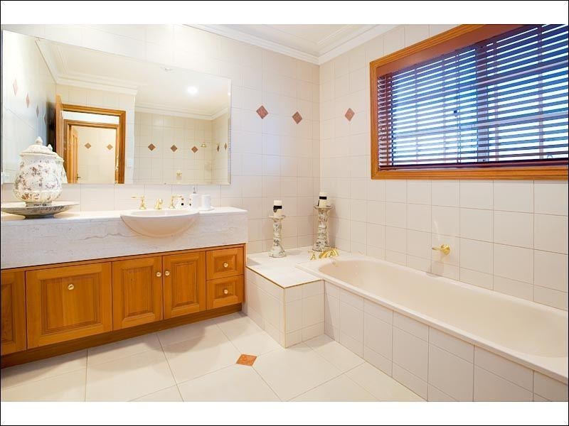 39 Coneyhurst Crescent, Carindale QLD 4152