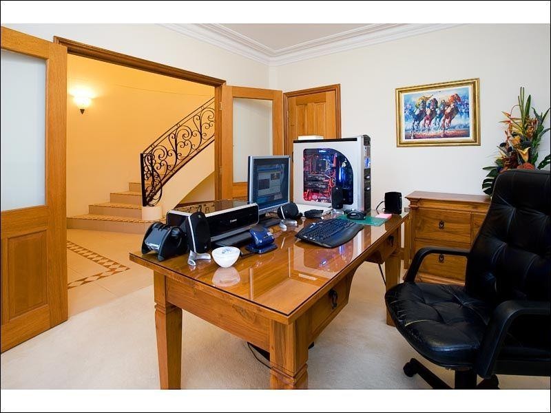 39 Coneyhurst Crescent, Carindale QLD 4152