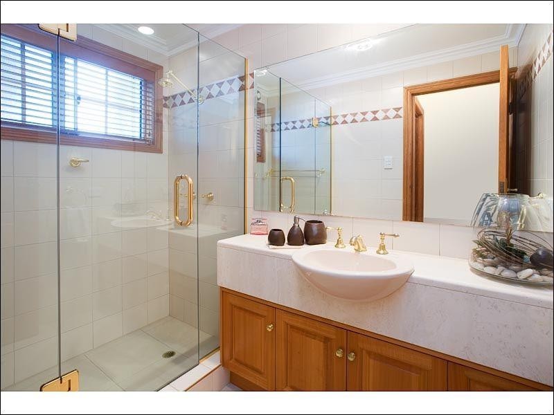 39 Coneyhurst Crescent, Carindale QLD 4152