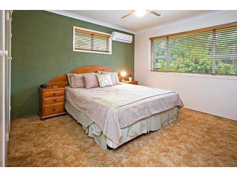 11 Larwood Street, Upper Mount Gravatt QLD 4122