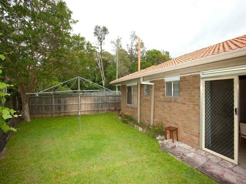 1 Skipton Street, Macgregor QLD 4109