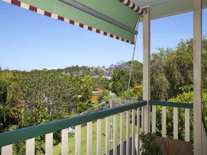 14 Gower Street, Holland Park West QLD 4121