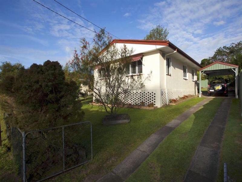62 Wemvern Street, Upper Mount Gravatt QLD 4122