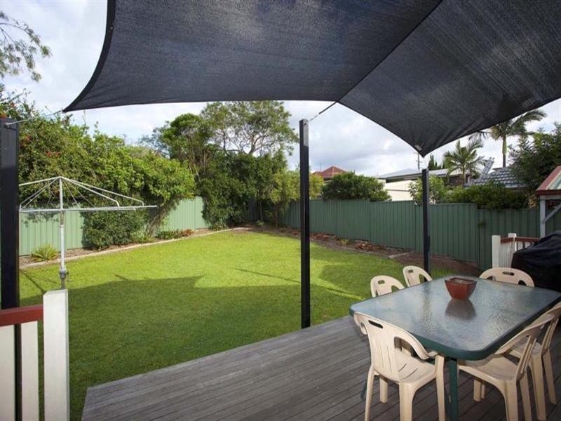 62 Wemvern Street, Upper Mount Gravatt QLD 4122
