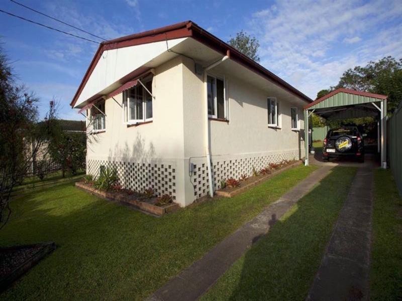 62 Wemvern Street, Upper Mount Gravatt QLD 4122