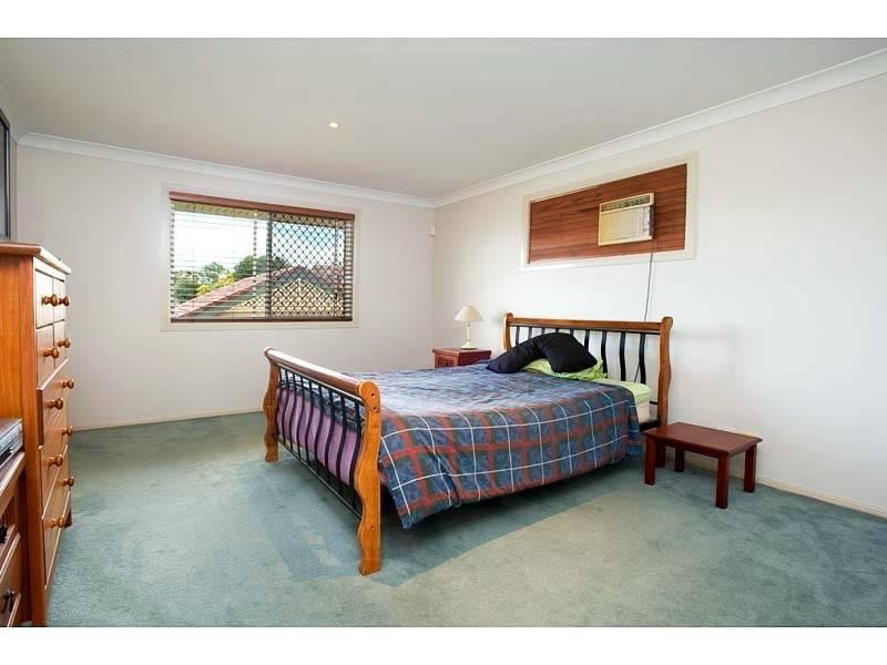 19 Marianna Street, Mansfield QLD 4122