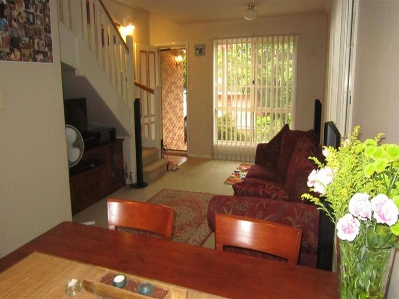 8/125 Chatswood Road, Daisy Hill QLD 4127