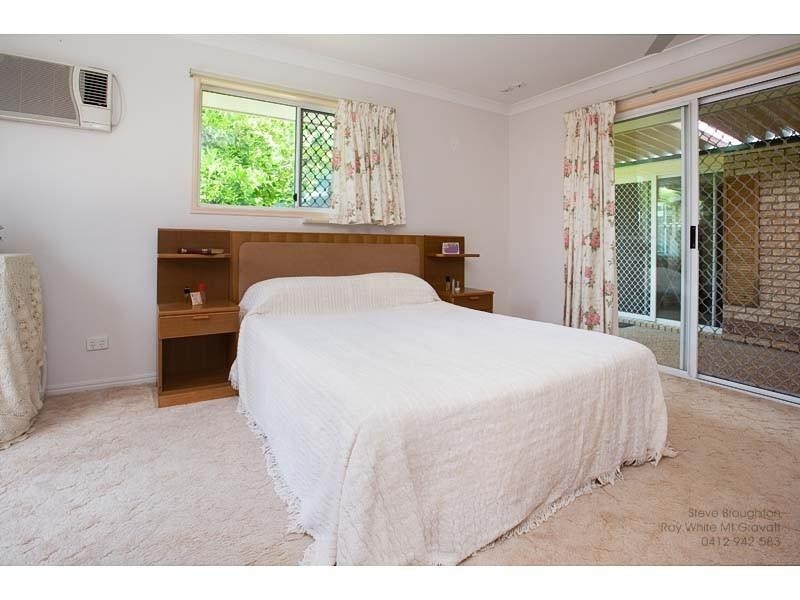 3 Hythe Street, Mansfield QLD 4122