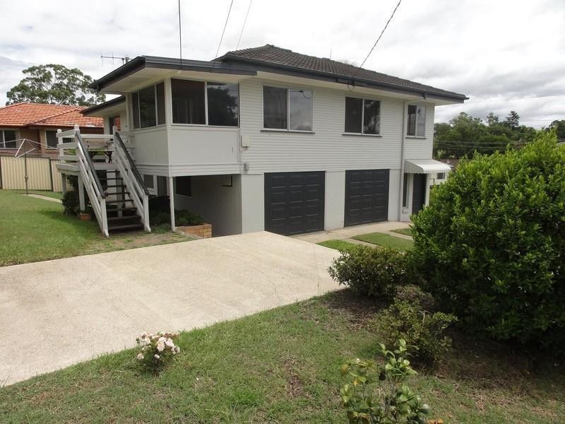 32 Luprena Street, Mansfield QLD 4122