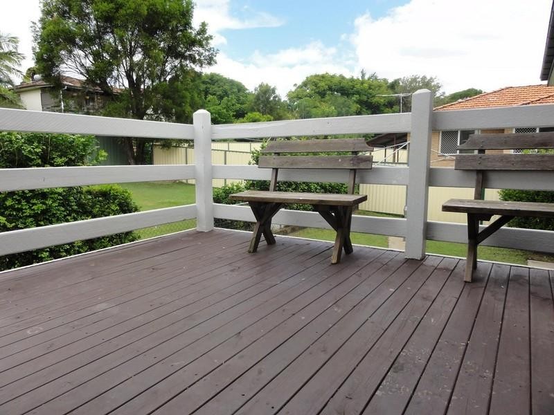 32 Luprena Street, Mansfield QLD 4122