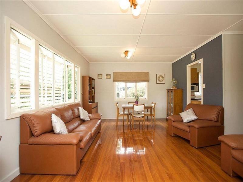 19 Morland Street, Mount Gravatt East QLD 4122