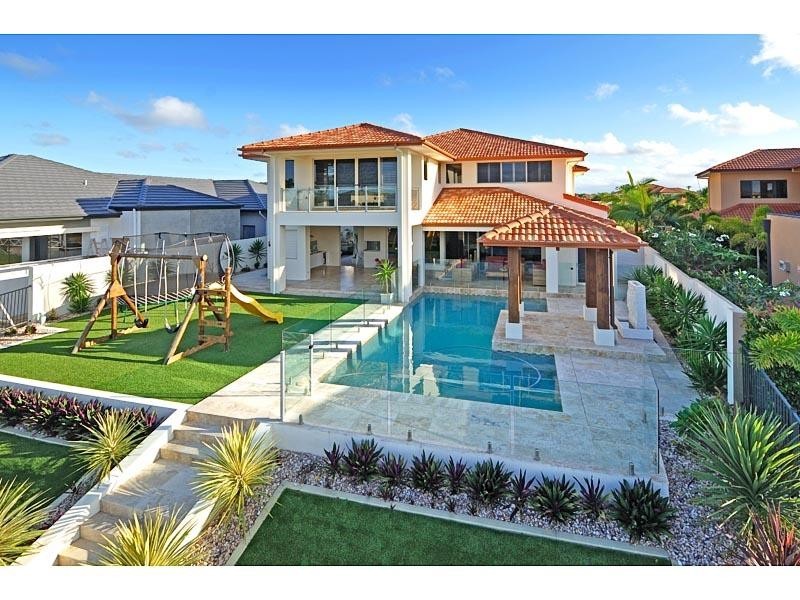 2170 Beaufort Way, Hope Island QLD 4212