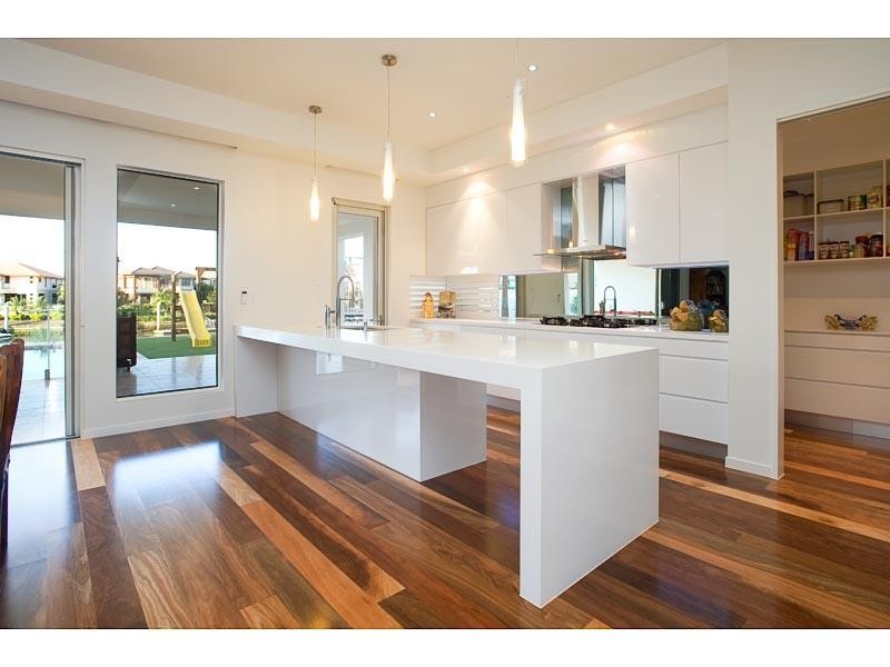 2170 Beaufort Way, Hope Island QLD 4212