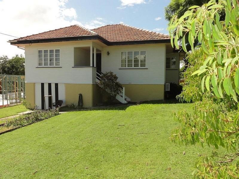 17 Orwell Street, Camp Hill QLD 4152