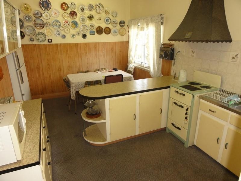 17 Orwell Street, Camp Hill QLD 4152