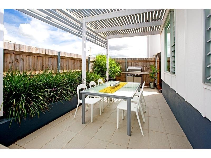 32 Bolan Street, Bulimba QLD 4171