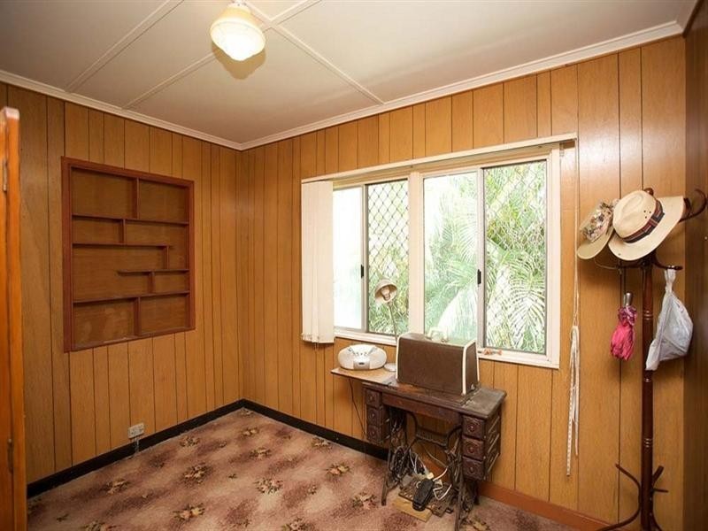 1 Somerfield Street, Upper Mount Gravatt QLD 4122