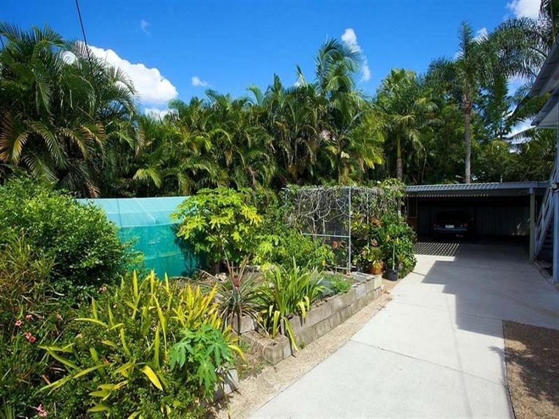 1 Somerfield Street, Upper Mount Gravatt QLD 4122