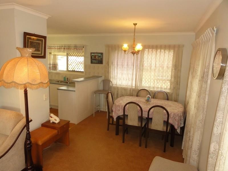 1 Vienna Place, Wishart QLD 4122